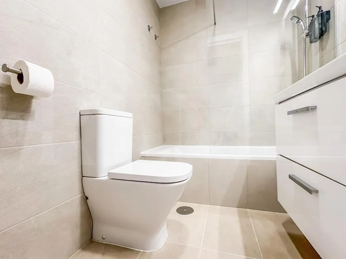 Apartment With Stunning Views And Parking By Rems Málaga