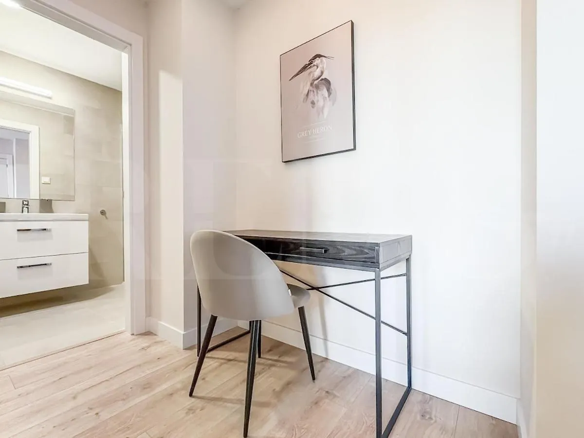 Apartment With Stunning Views And Parking By Rems Málaga Spanyolország